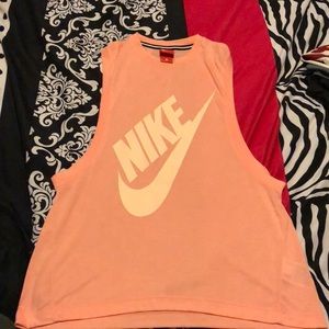 Nike tank top nwot